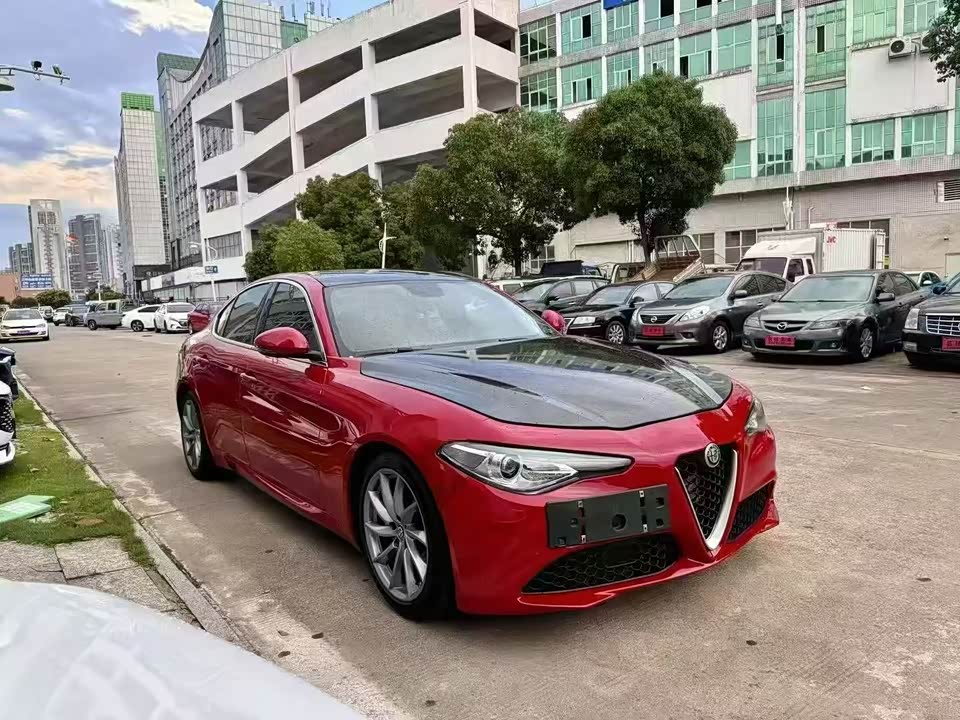 Alfa Romeo Giulia