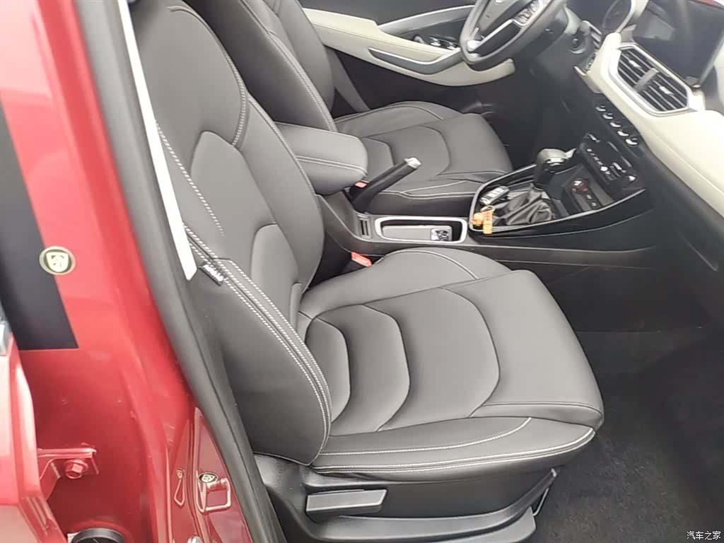 Wuling 530, 2019 25