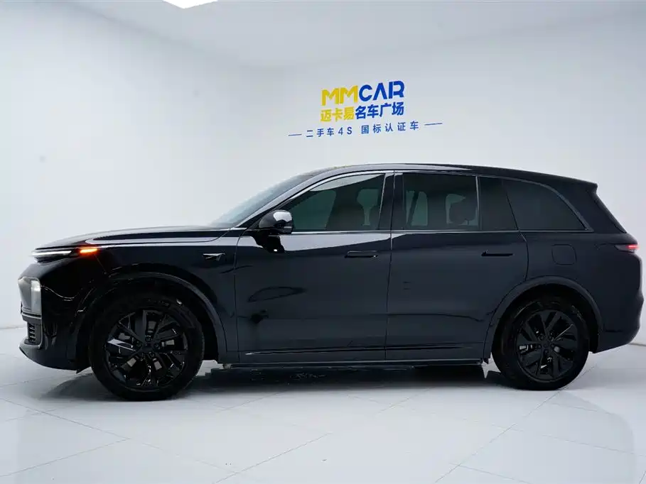 Li Auto Ideal L8