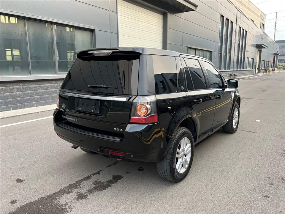 Land Rover Freelander 2