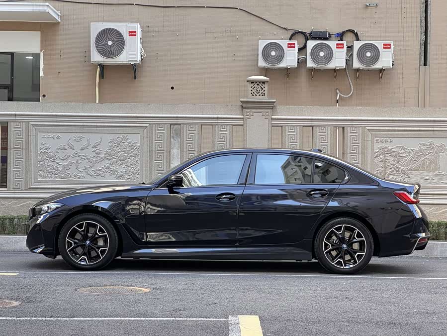 BMW i3 2023, фото 13