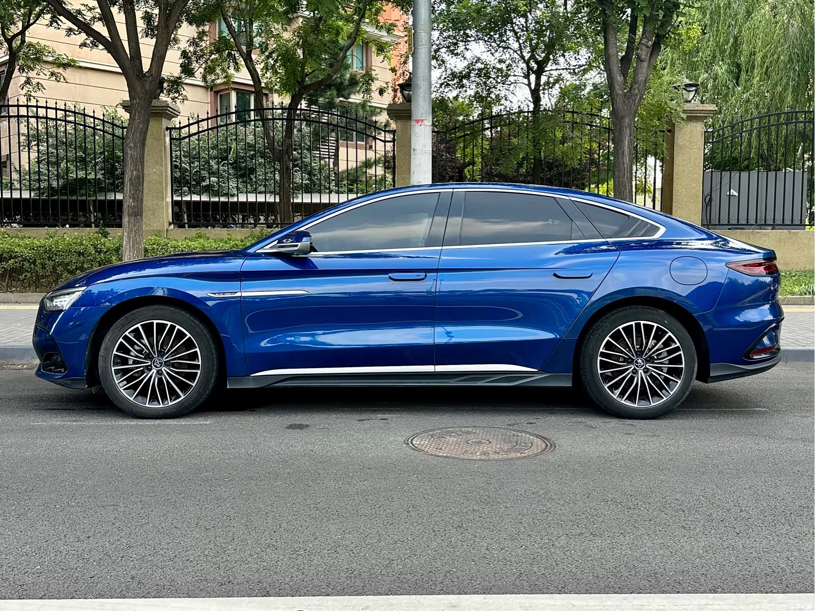 BYD Han, 2022 3