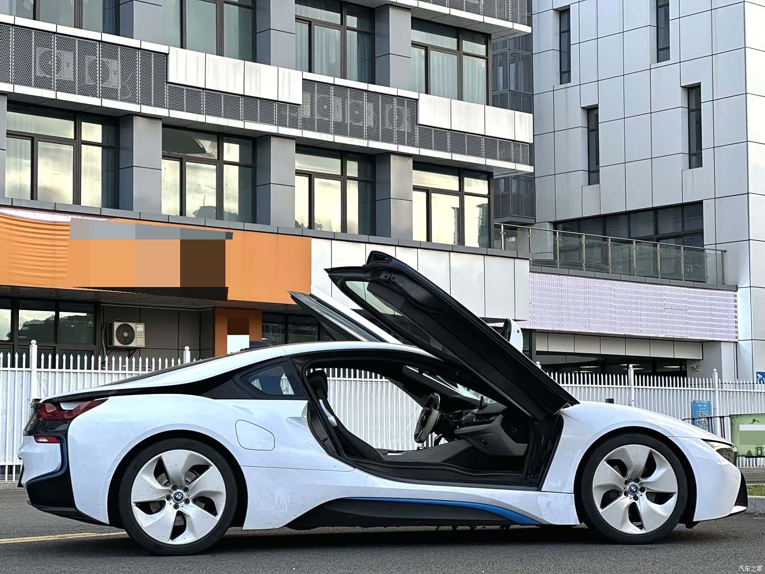 BMW i8, 2016 6