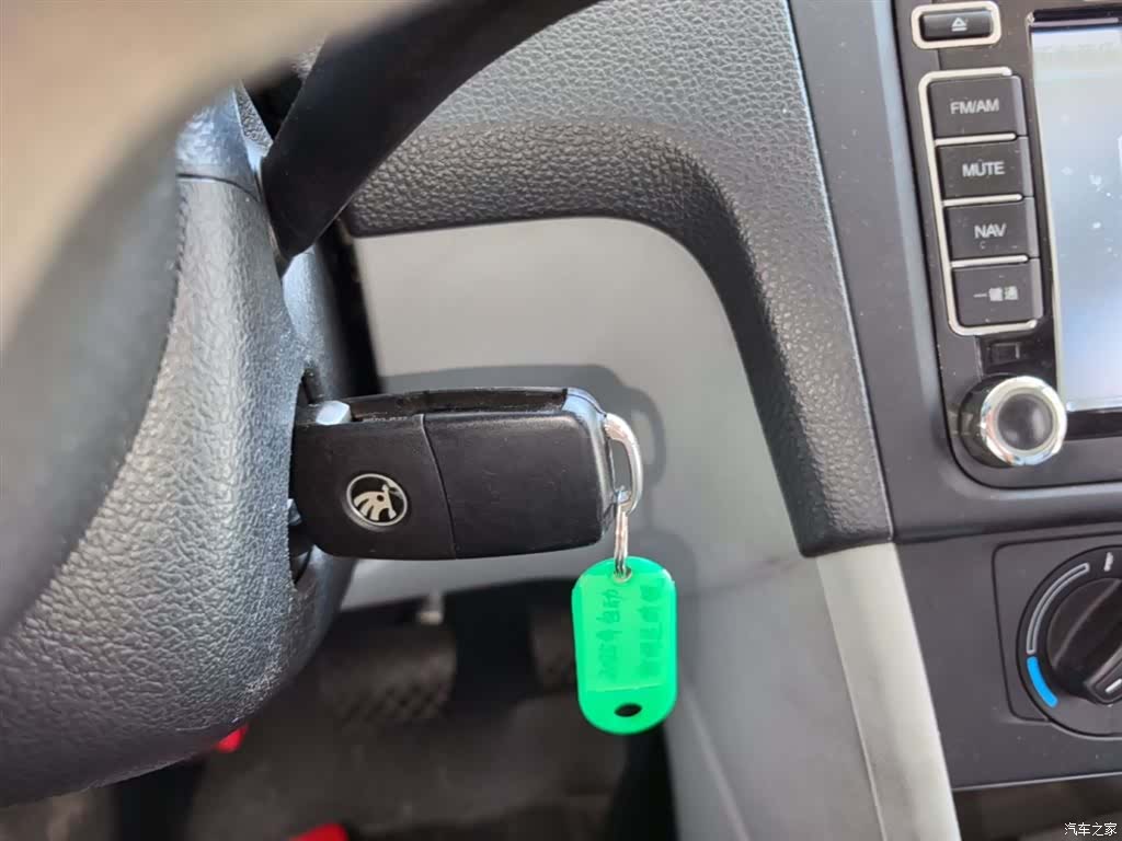 Skoda Rapid, 2015 9