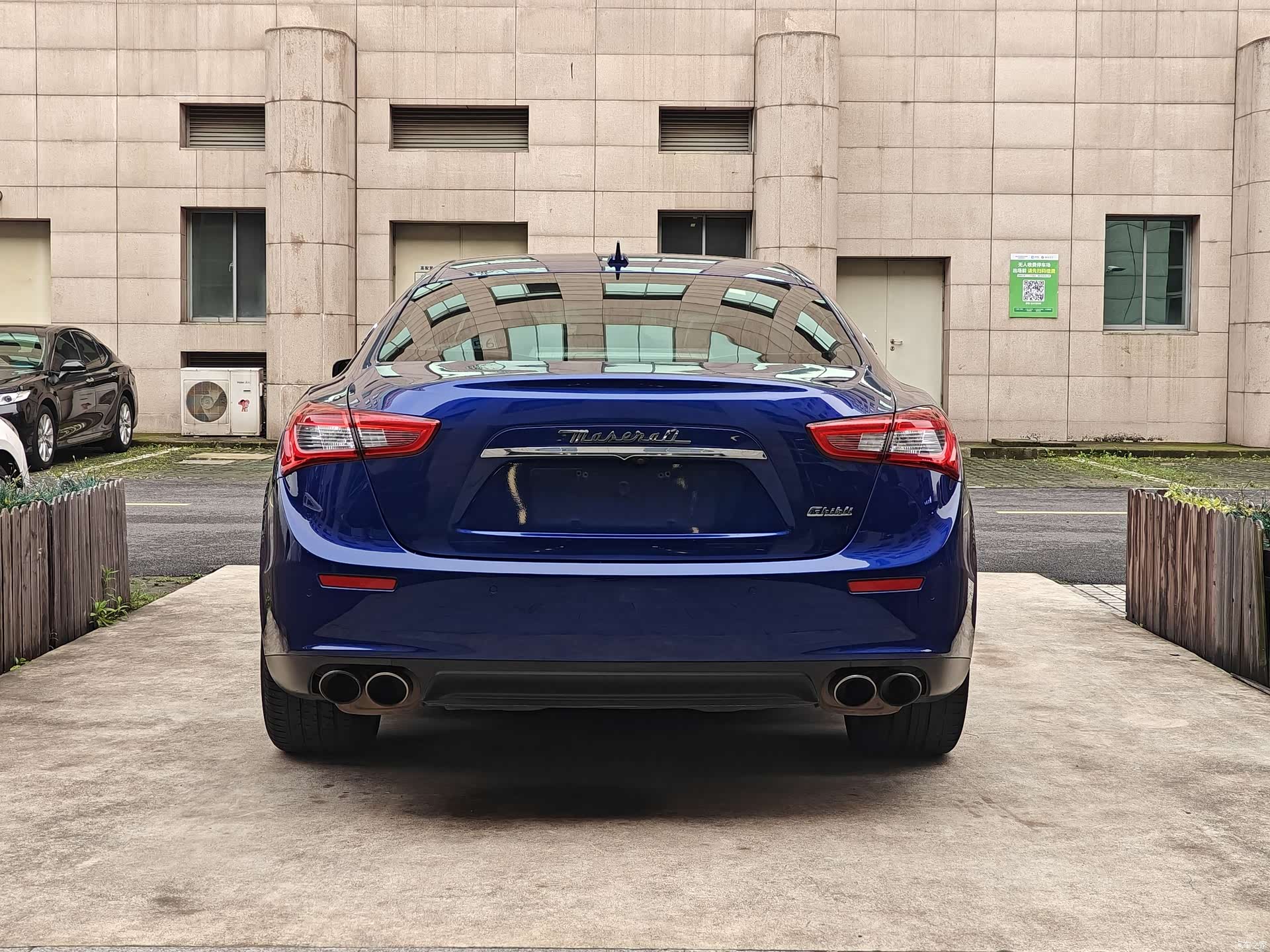 Maserati Ghibli, 2015 4
