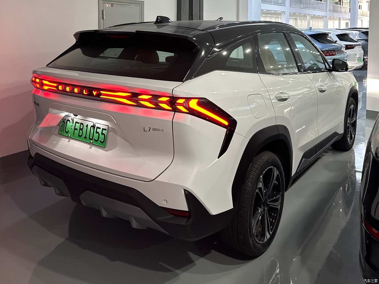 Geely Galaxy L7, 2025 15
