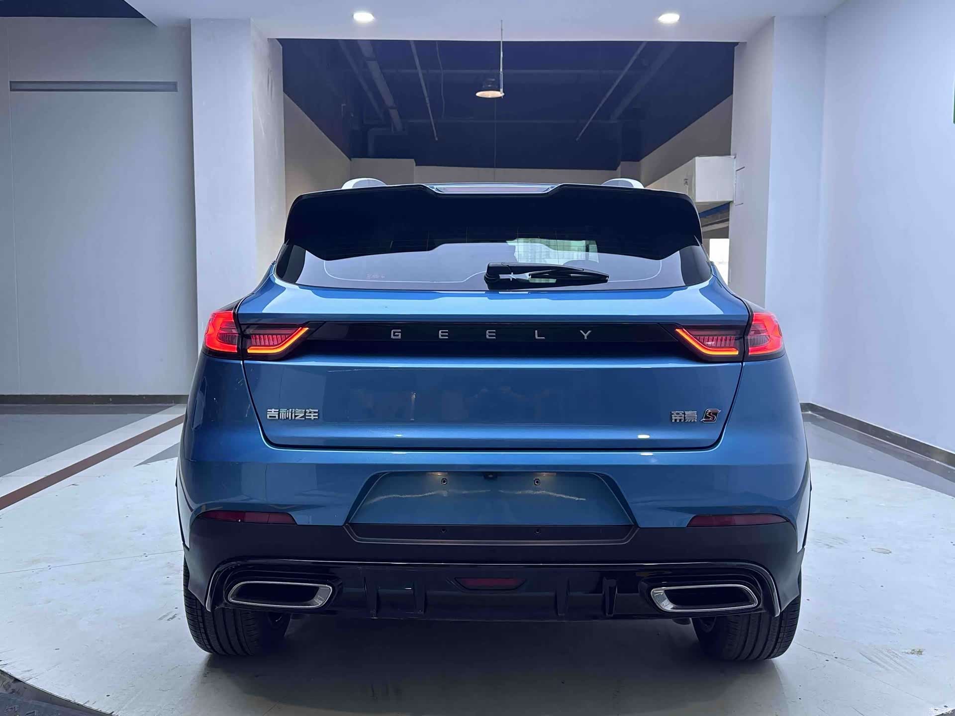 Geely Emgrand, 2023 все фото