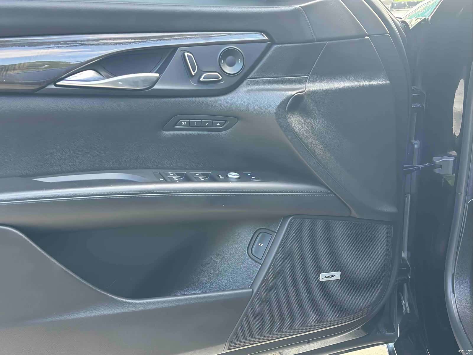 Cadillac CT6, 2017 10