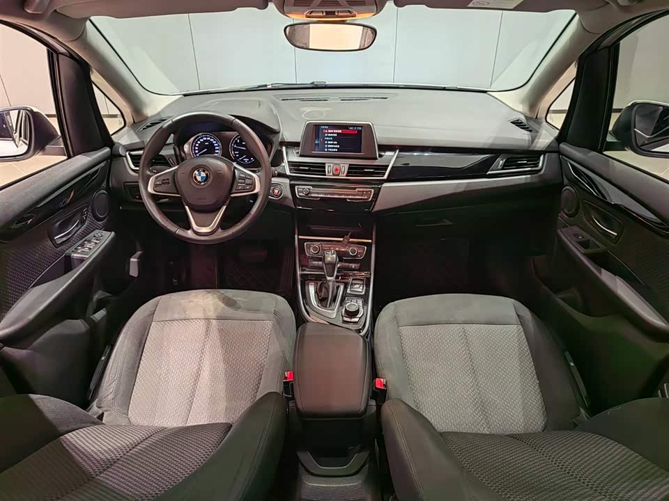 BMW 2 series station wagon