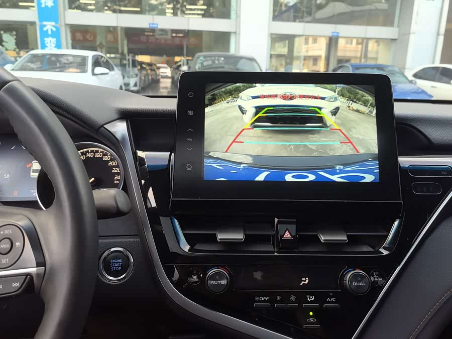 Toyota Camry 2021, фото 14