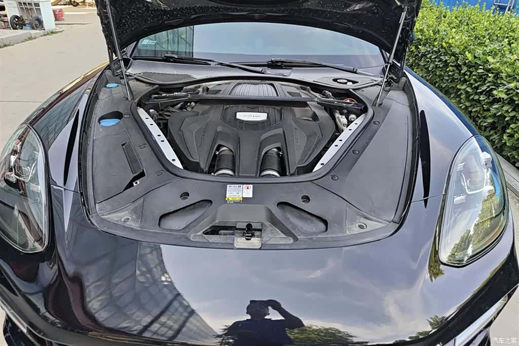 Porsche Panamera, 2019 10
