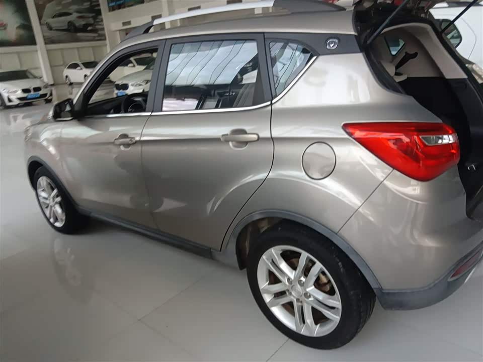 Changan CS35