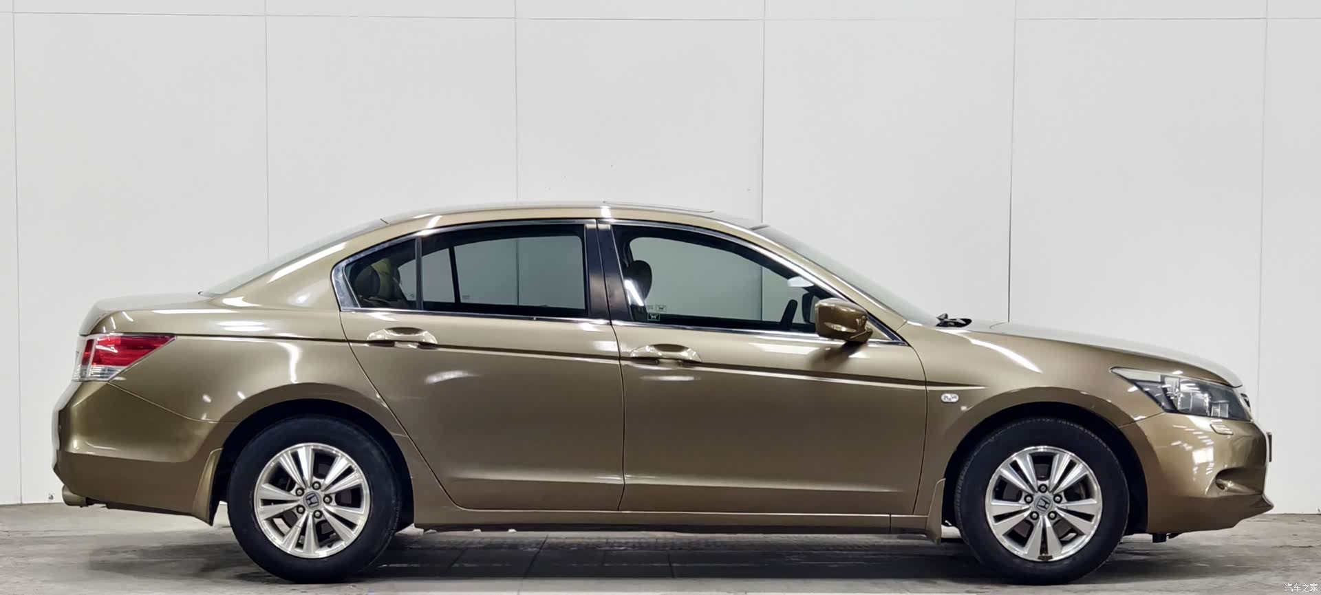 Honda Accord, 2010 8