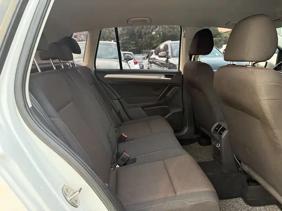 Volkswagen Golf*Jiayu