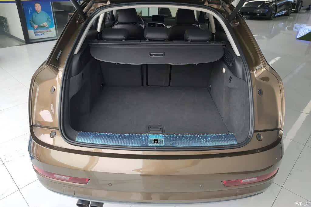 Audi Q3, 2016 4