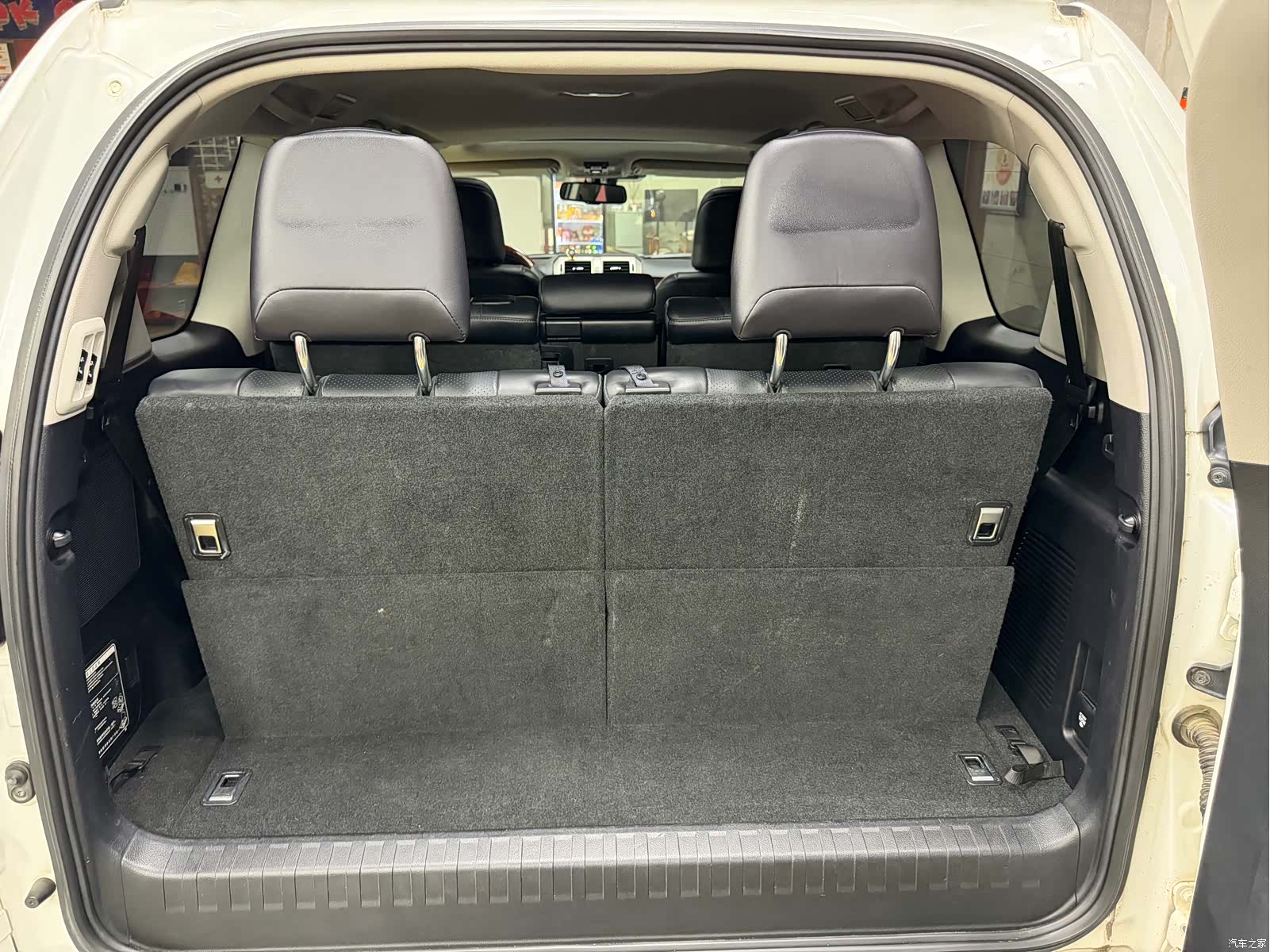 Lexus GX, 2012 43