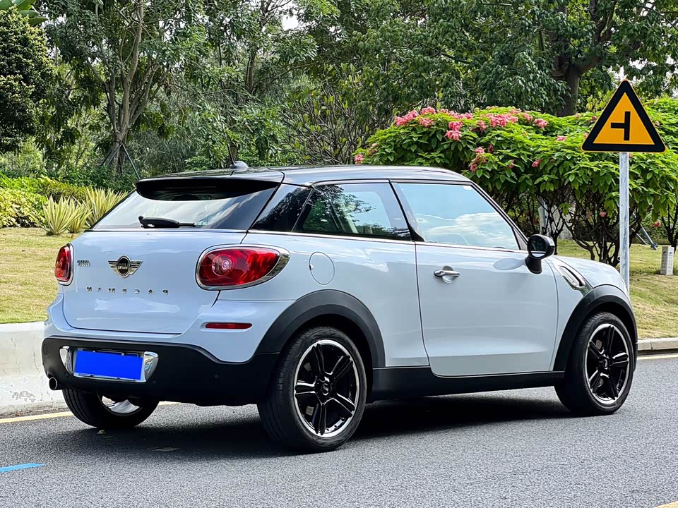 MINI PACEMAN