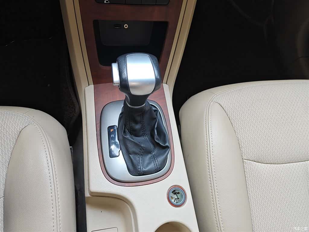 Roewe 350, 2014 14