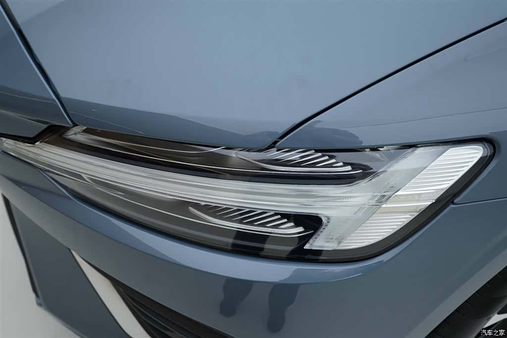 Volvo S60, 2021 15