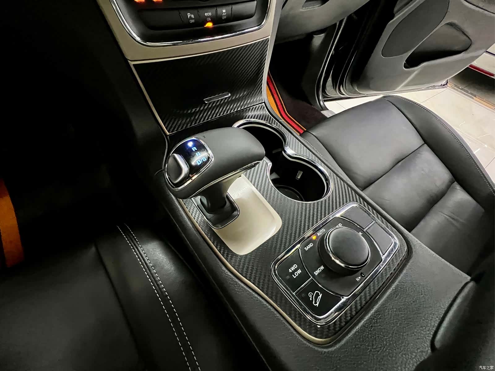 Jeep Grand Cherokee, 2017 17