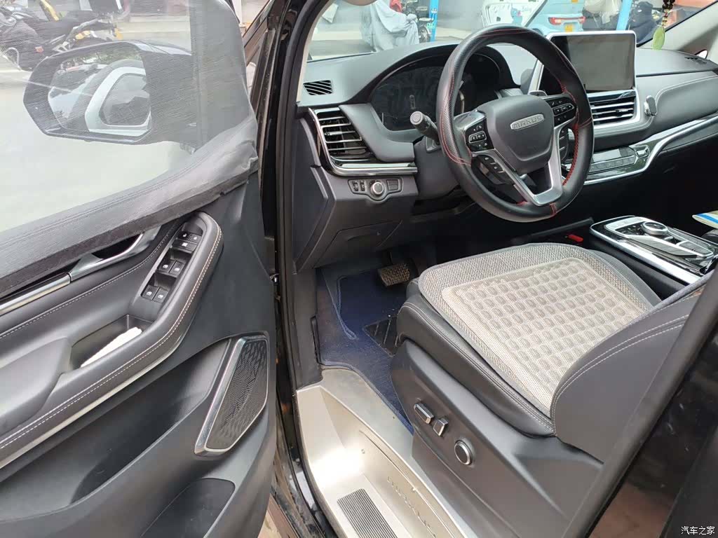Maxus G20, 2023 14