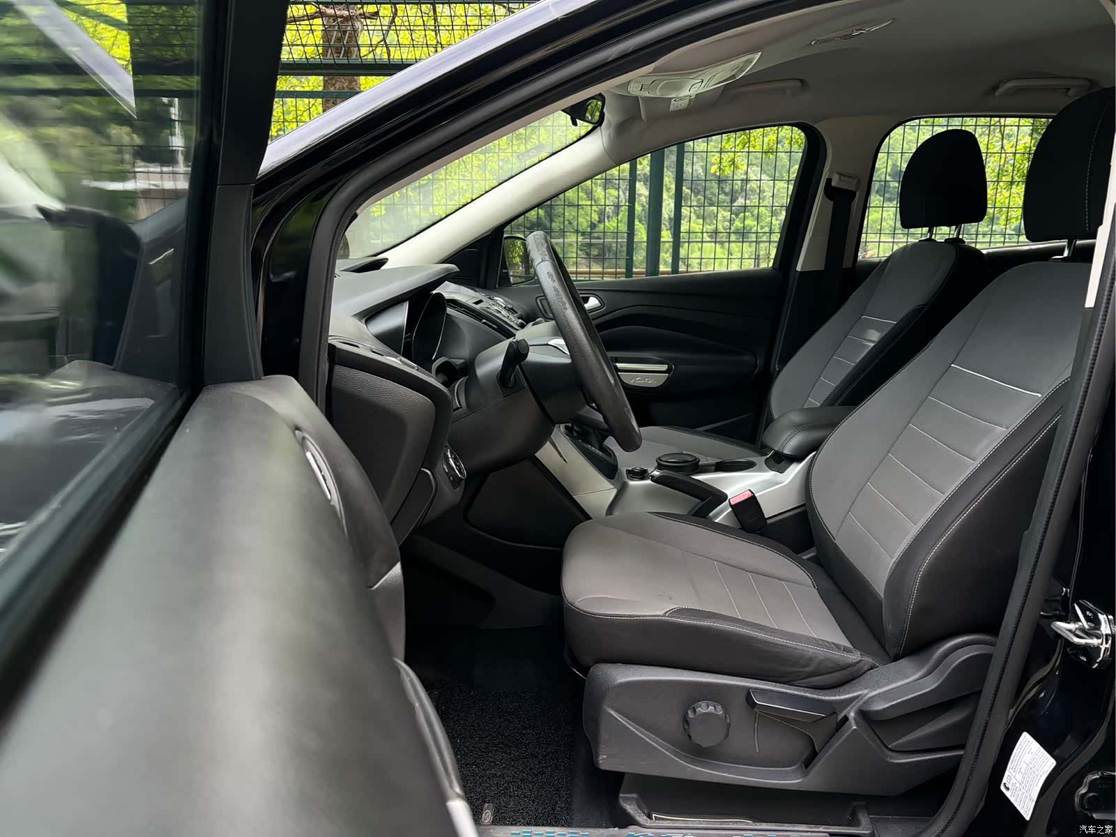 Ford Kuga, 2014 9