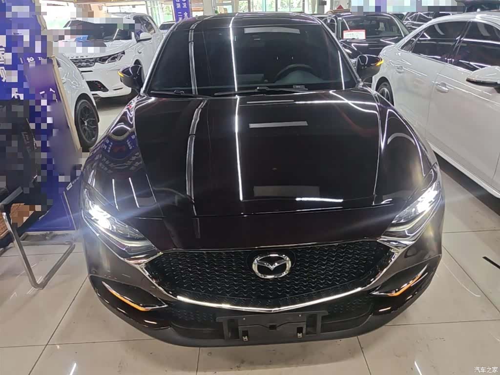 Mazda CX-4, 2023 3