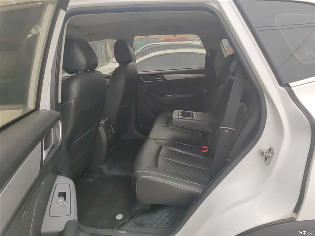 Roewe RX5, 2019 17