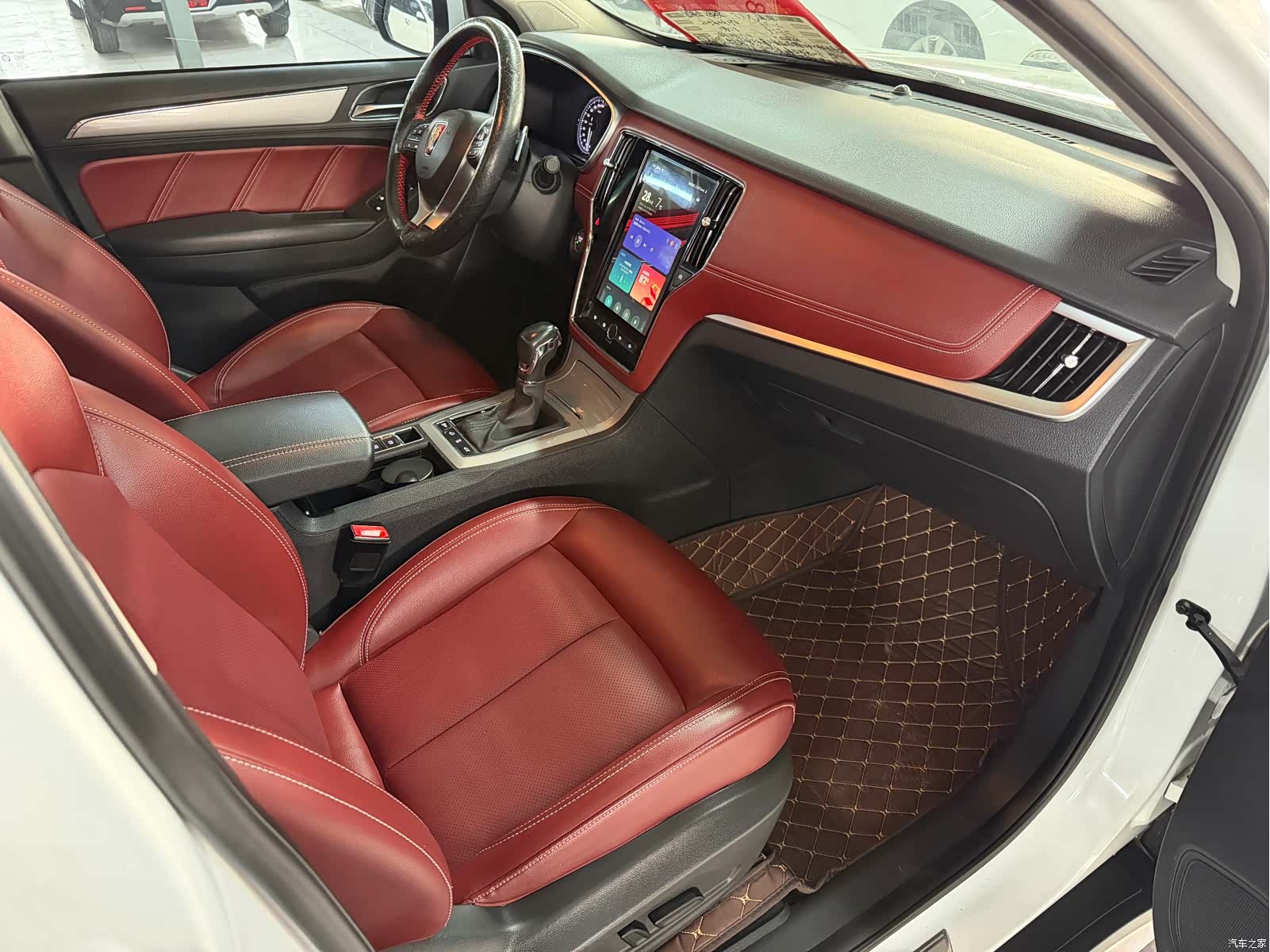 Roewe RX5, 2017 12