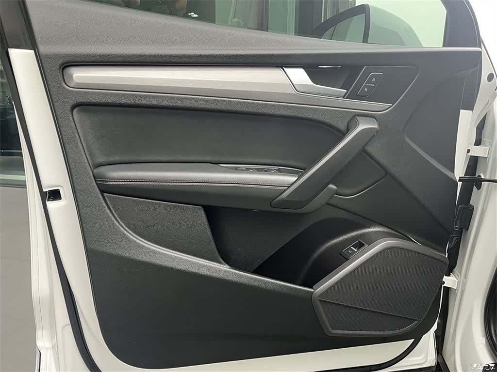 Audi Q5L, 2021 13