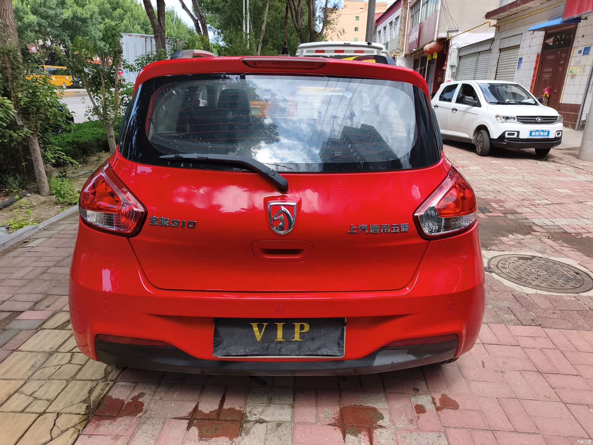 Wuling 310, 2016 6