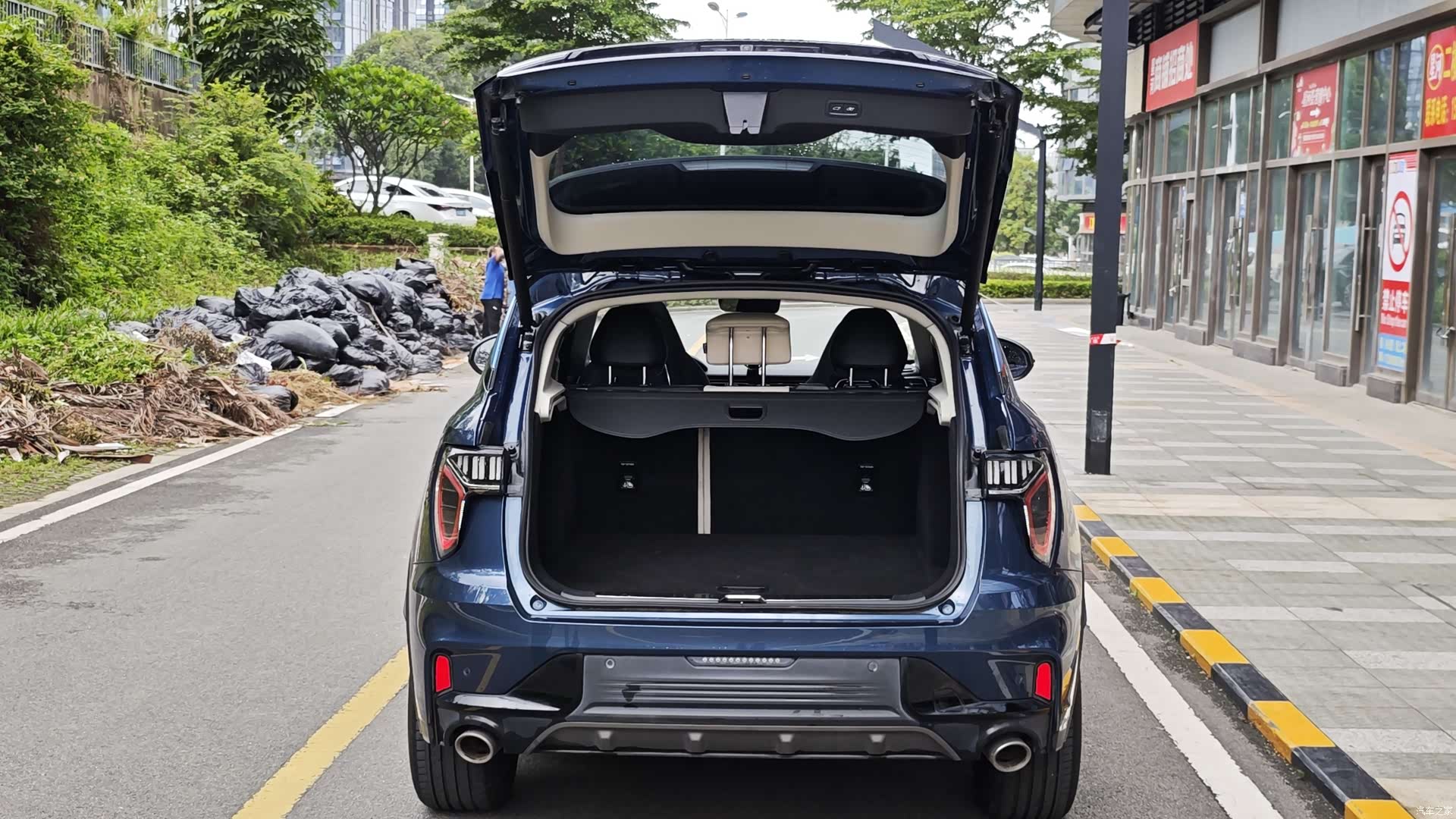 Lynk & Co 01, 2021 27
