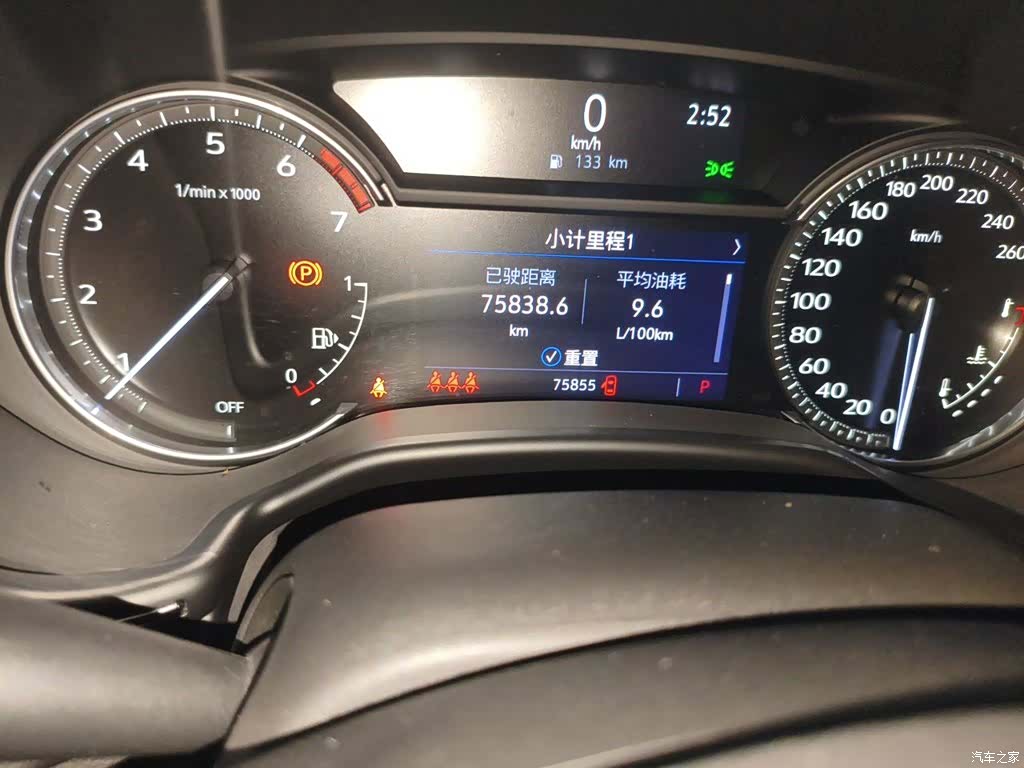 Cadillac CT5, 2022 все фото