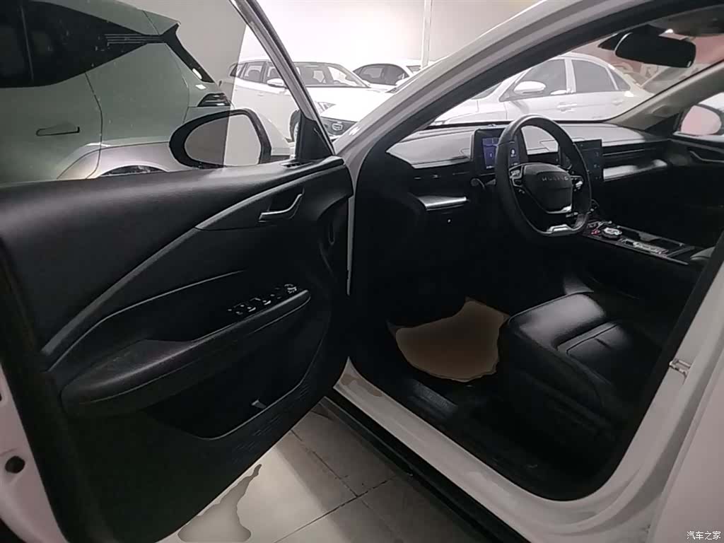 Wuling E5, 2024 15