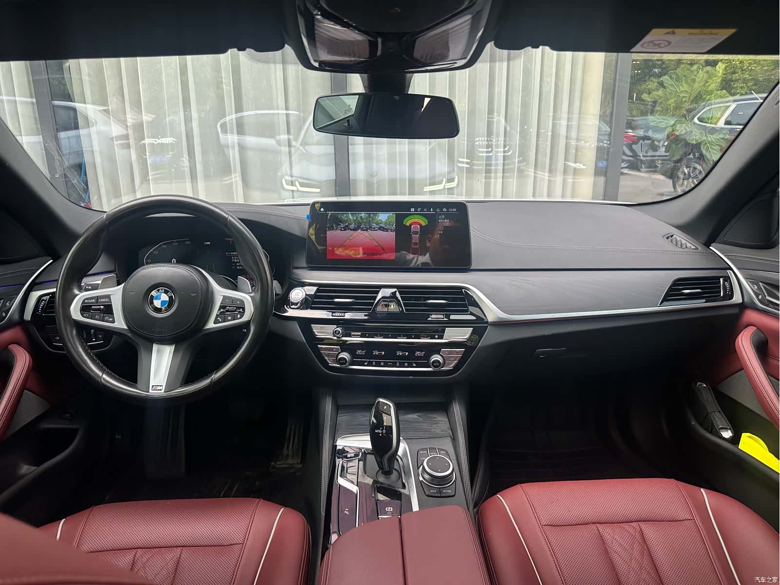 BMW 5 Series, 2022 11