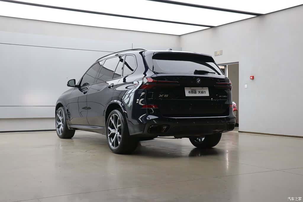 BMW X5, 2026 31
