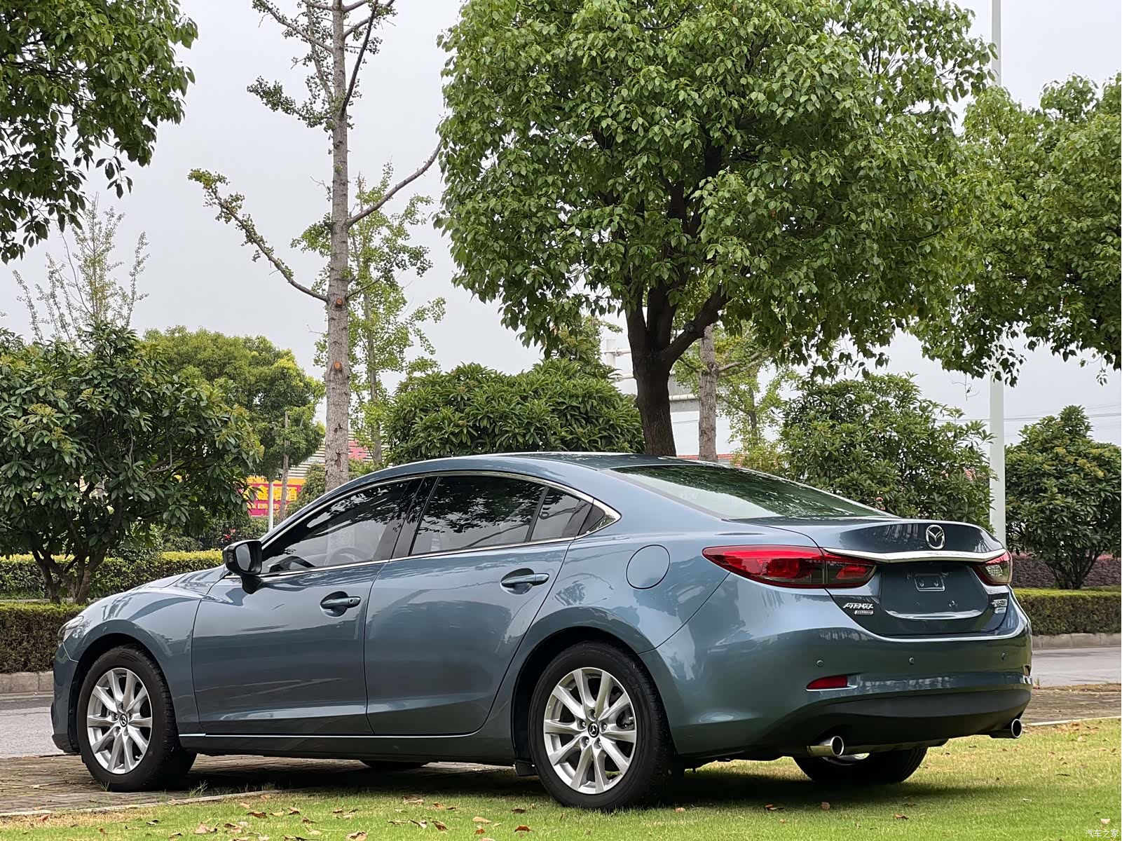 Mazda Atenza, 2017 9