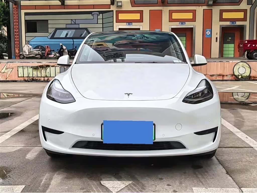 Tesla Model Y, 2024 2