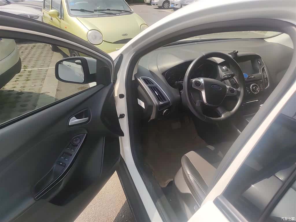 Ford Focus, 2014 16