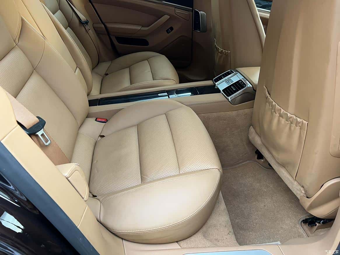 Porsche Panamera, 2012 9