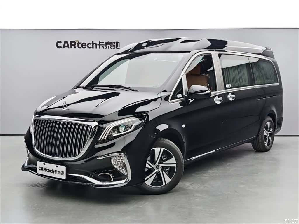 Mercedes-Benz 7, 2023 1