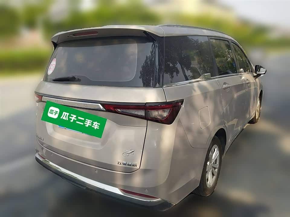 Wuling Wuling Jiachen