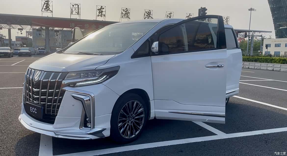 Toyota Alphard, 2013 2