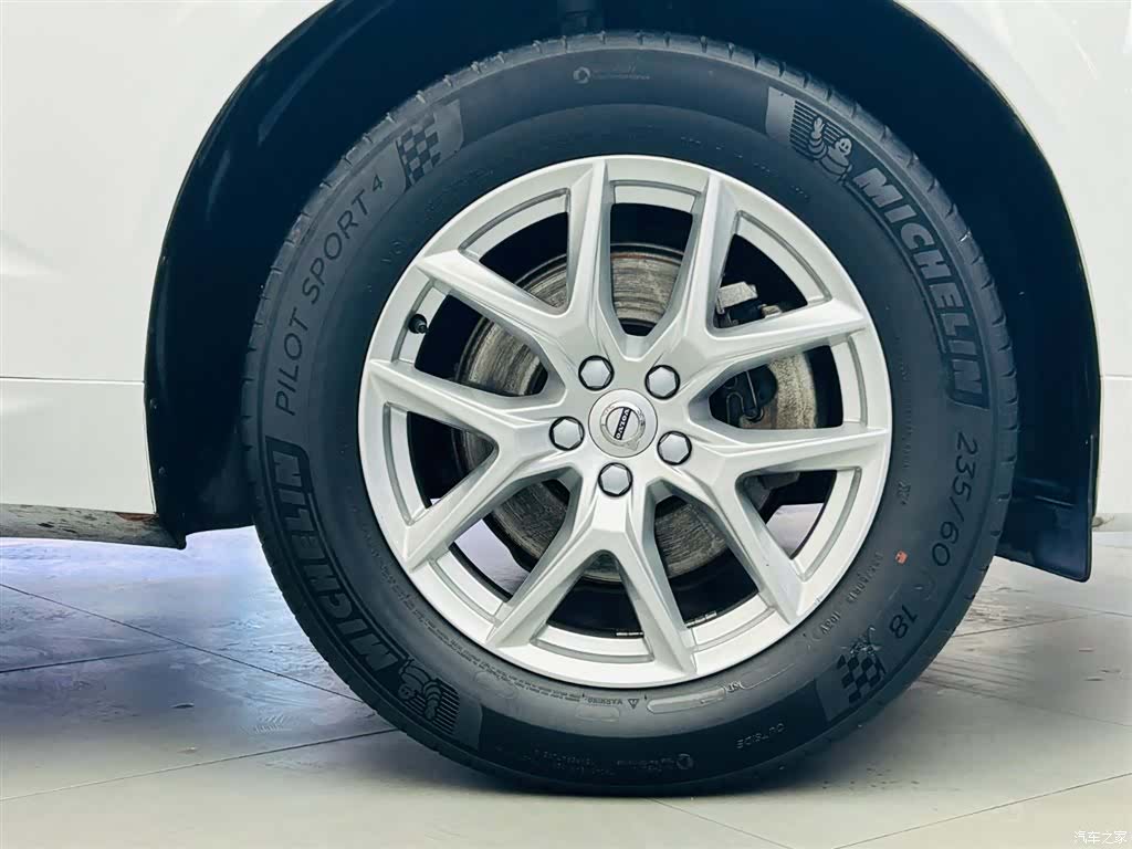 Volvo XC60, 2021 10