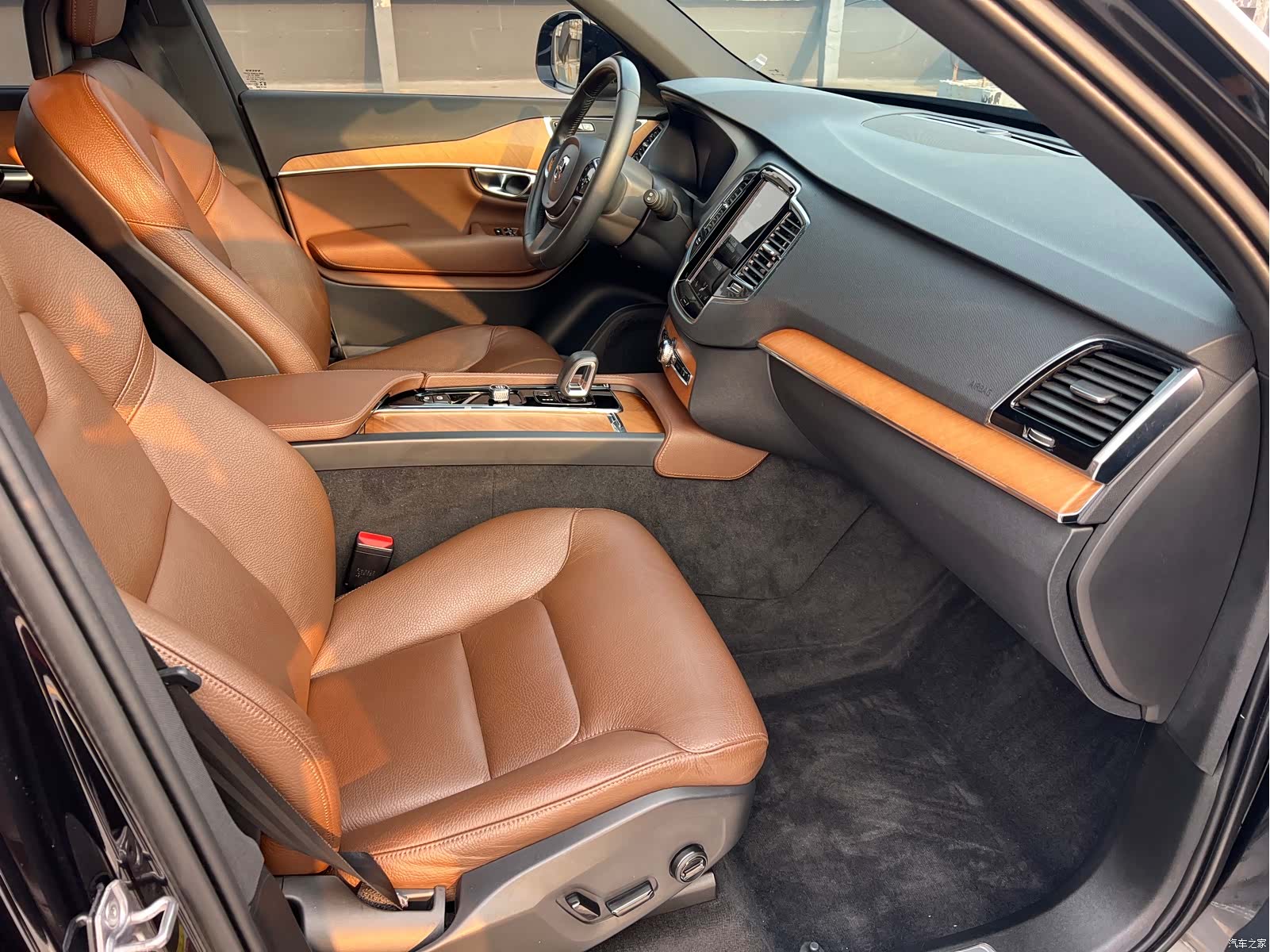 Volvo XC90, 2022 11