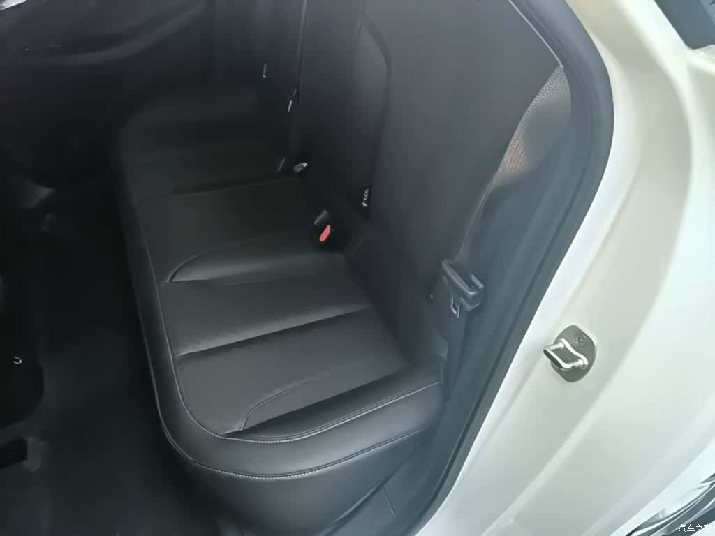 Buick Verano, 2024 17