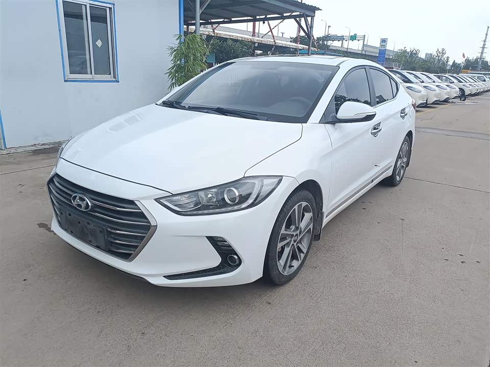 Hyundai Lead