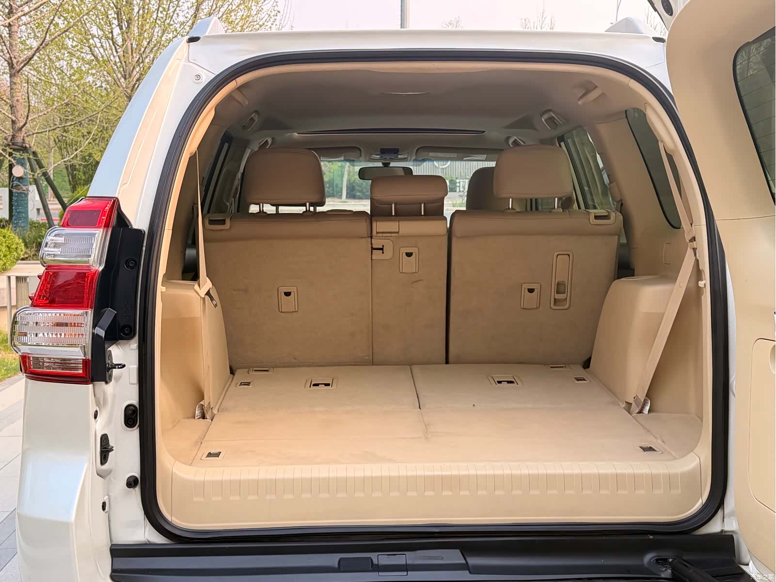 Toyota Prado, 2017 13