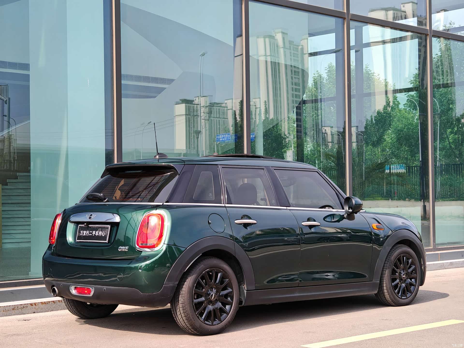 Mini ONE, 2018 4