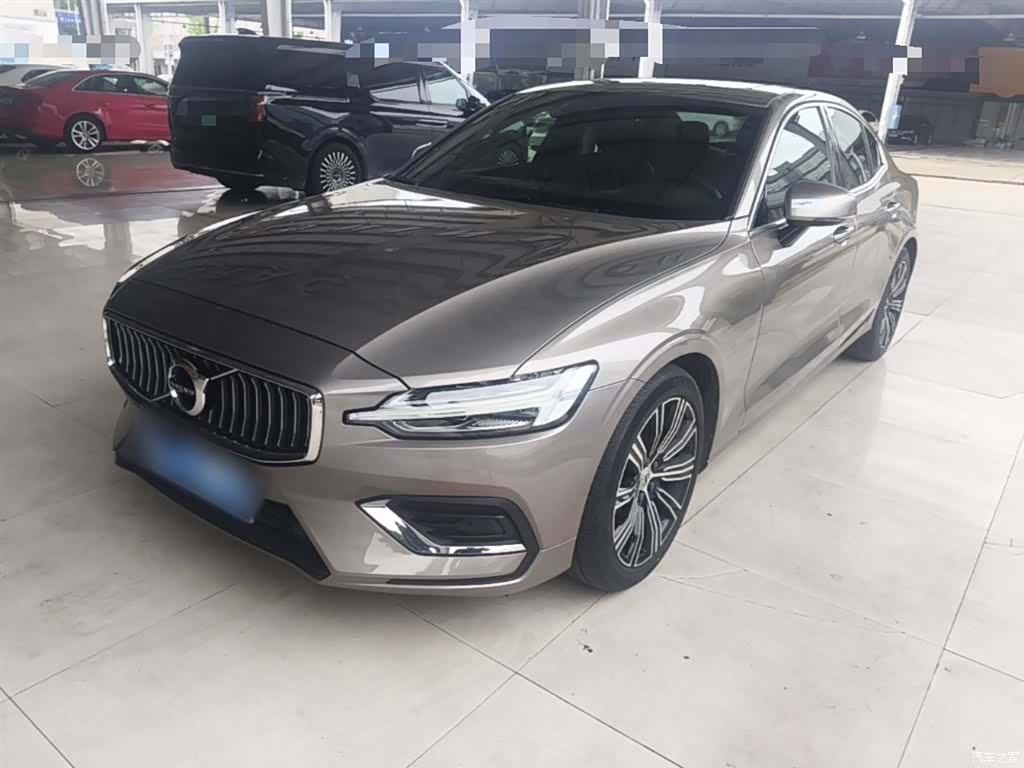 Volvo S60, 2021 1